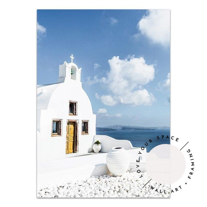 Views In Santorini - Love Your Space