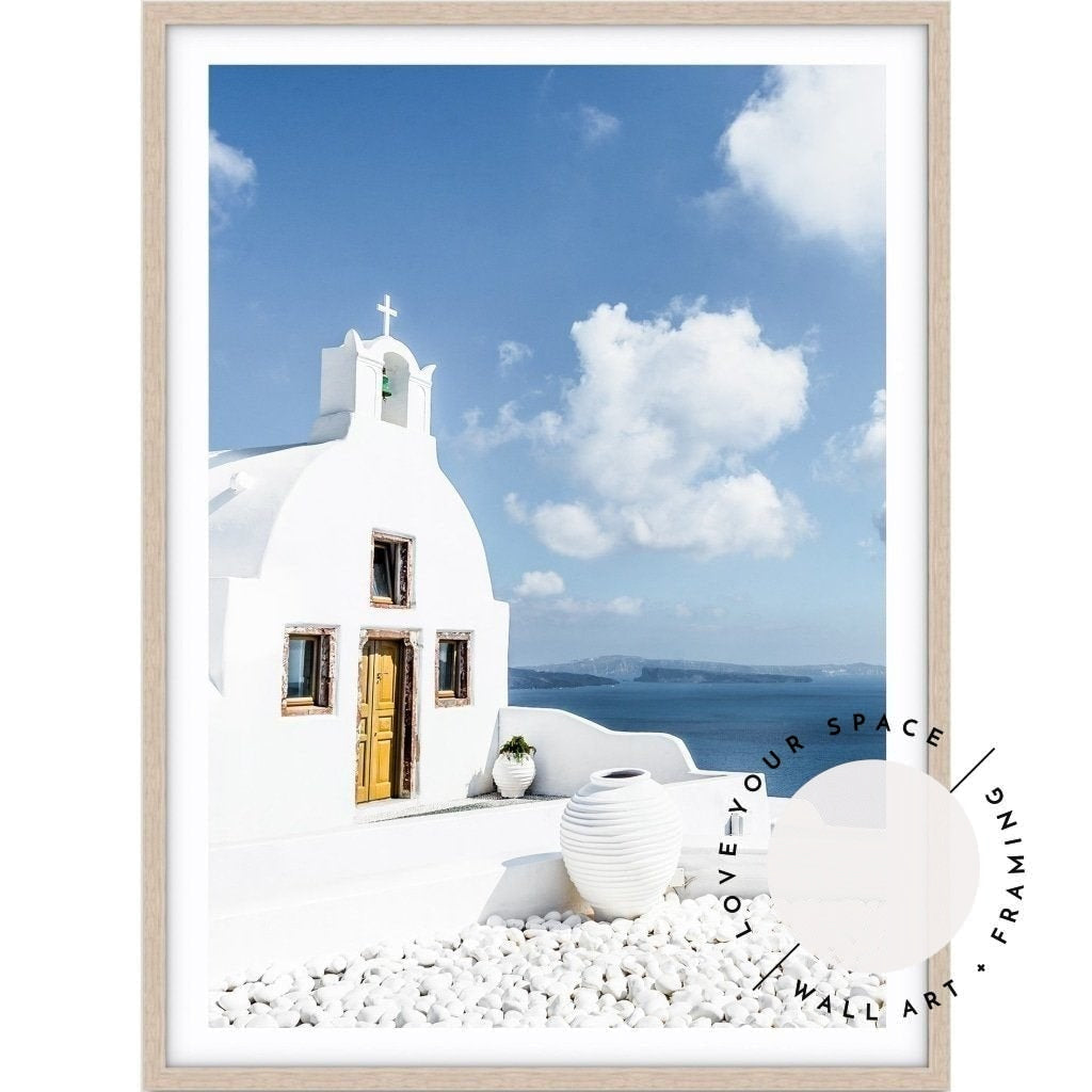 Views In Santorini - Love Your Space